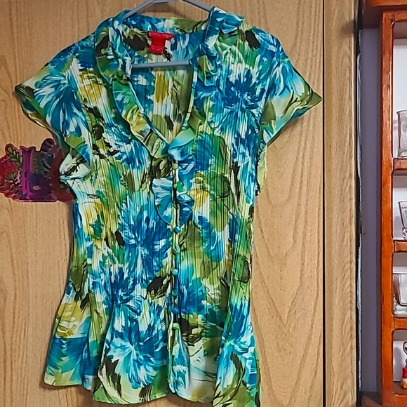 Top - Picture 1 of 3